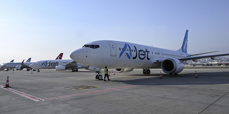 AJet filosuna 7’nci yeni nesil Boeing 737 MAX katıldı