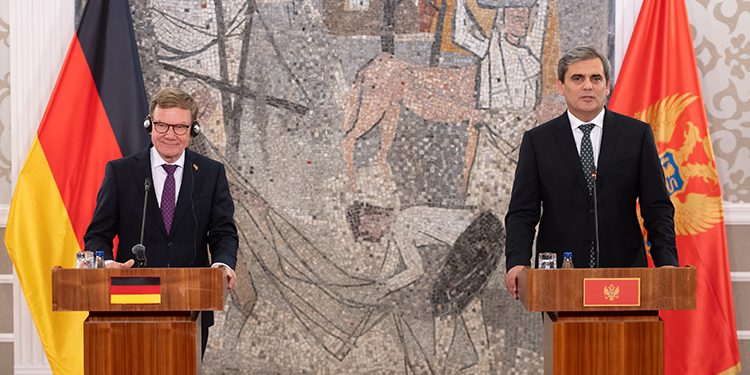 Karadağ’dan Türkiye açıklaması: Vize askısı 10-15 güne kalkabilir