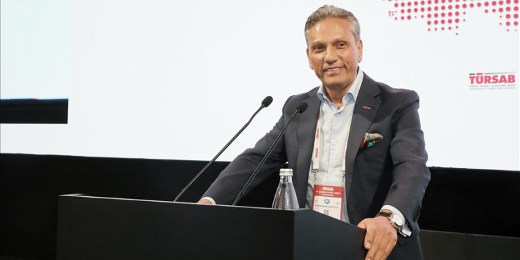 Firuz Bağlıkaya yeniden TÜRSAB başkanı seçildi