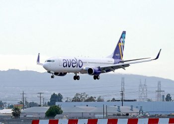 ABD’li Avelo, sınır dışı uçuşlarından çekildi