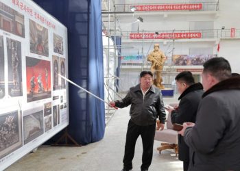 Kim’den Ukrayna’da ölen askerler için anıt hazırlığı