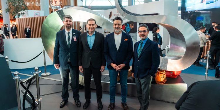 Beyazıt Öztürk, İGA’da ‘Şey’ ve ‘Şeyler’ sergisiyle