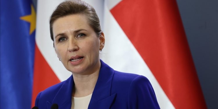 Danimarka Başbakanı Frederiksen’den ABD’ye: “Tehditleri durdurmalılar”