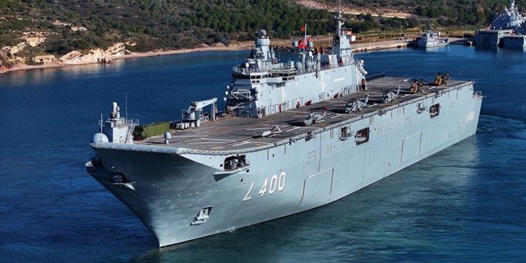 Türk Donanması 13 ülkeye açılıyor