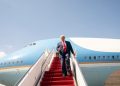 Trump’ı taşıyan Air Force One rotasından döndü