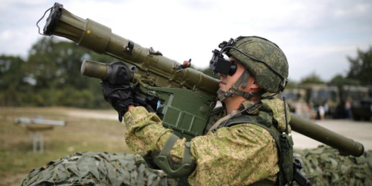 İran ile Rusya arasında 500 füzelik imza