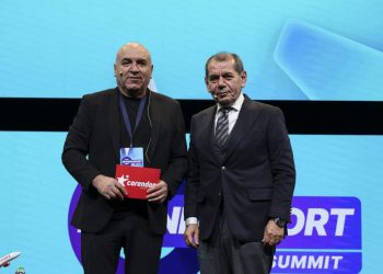 Galatasaray sponsorlukta vites büyüttü: Hedef 100 milyon euro üzeri