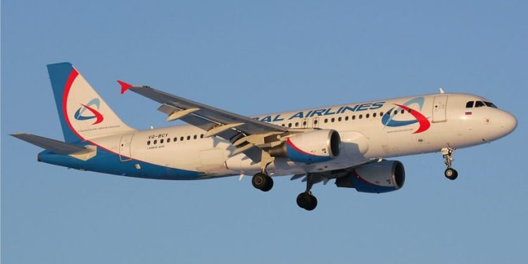 İstanbul seferini yapan uçakta powerbank alev aldı