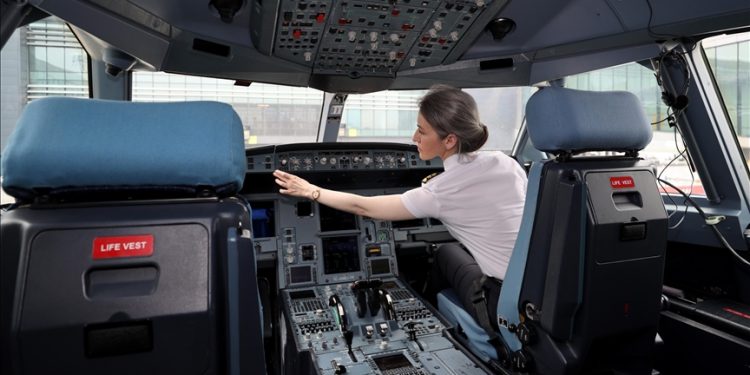 Türkiye uçak filosunu 800’e, pilot sayısını 17 bin 910’a çıkardı