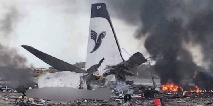 ABD ve İsrail, İran’da iki havalimanını vurdu