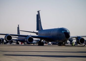 İspanya üslerin kullanılmasını reddetti, ABD uçakları havalandı